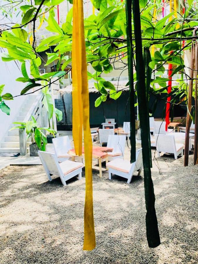 Beach Hub Guesthouse Galle Exterior foto